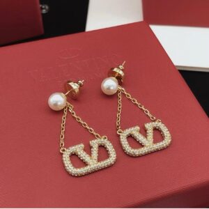 Crystal Earring - Image 1