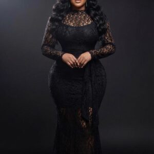 Black full gown - Image 1