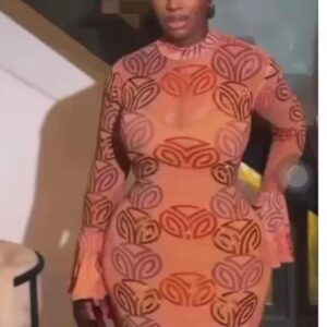 Long-Sleeve Printed Bodycon Maxi Dress with Flare Cuffs - Image 1