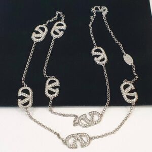 Silver Styled Necklace - Image 1