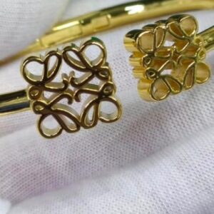 Luxury design pattern bracelet - Image 1